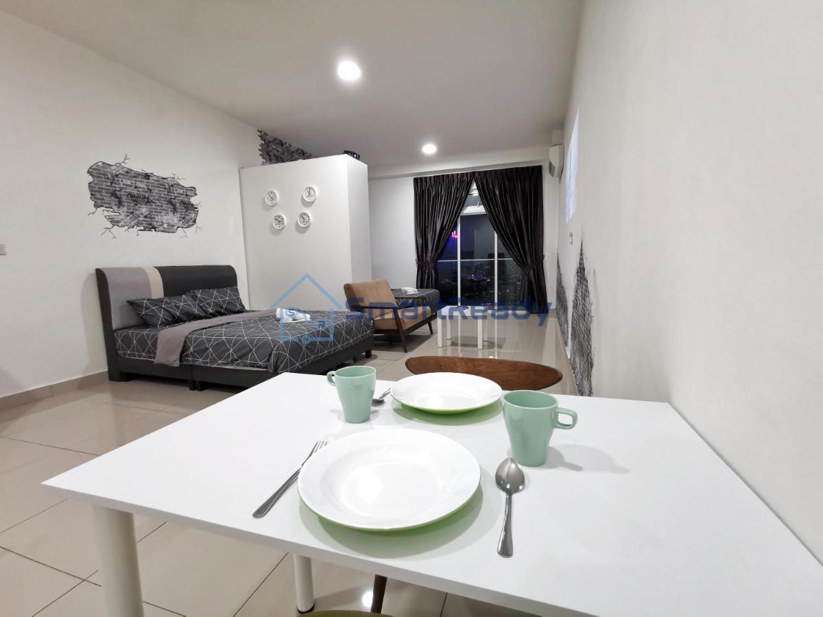 Twin Galaxy Suites By Sr Home Τζόχορ Μπάχρου Εξωτερικό φωτογραφία