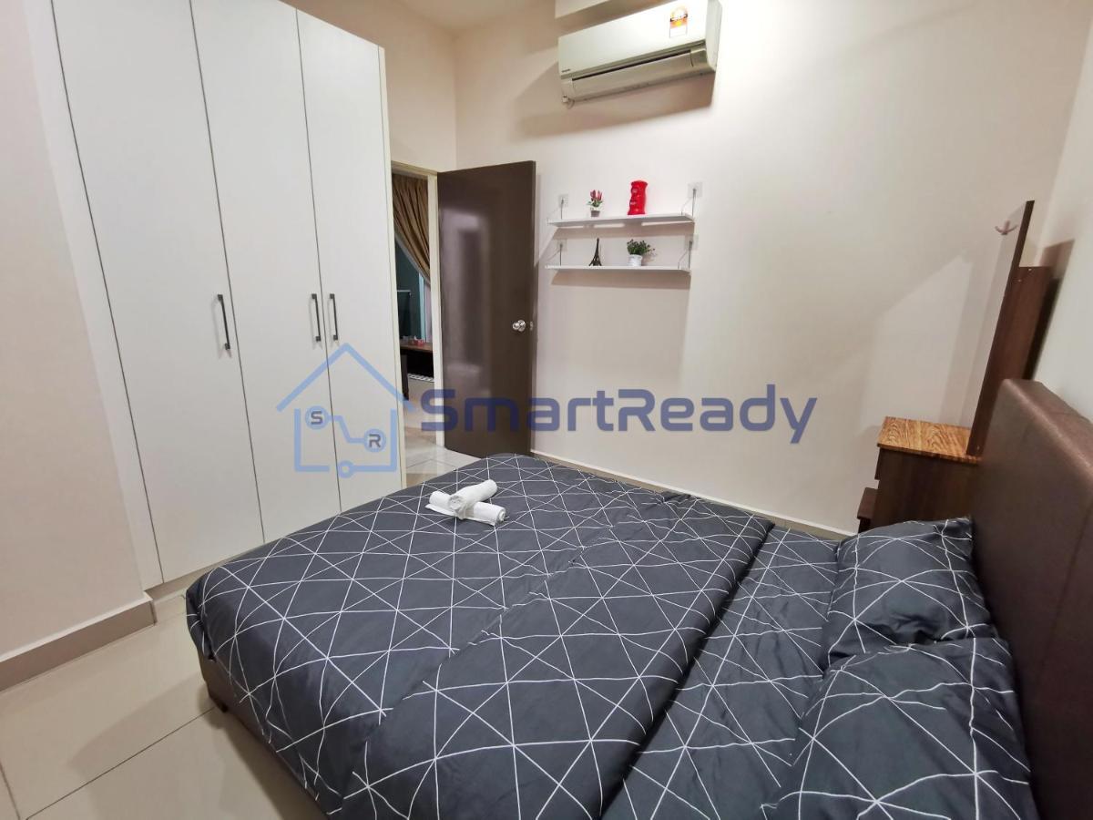 Twin Galaxy Suites By Sr Home Τζόχορ Μπάχρου Εξωτερικό φωτογραφία