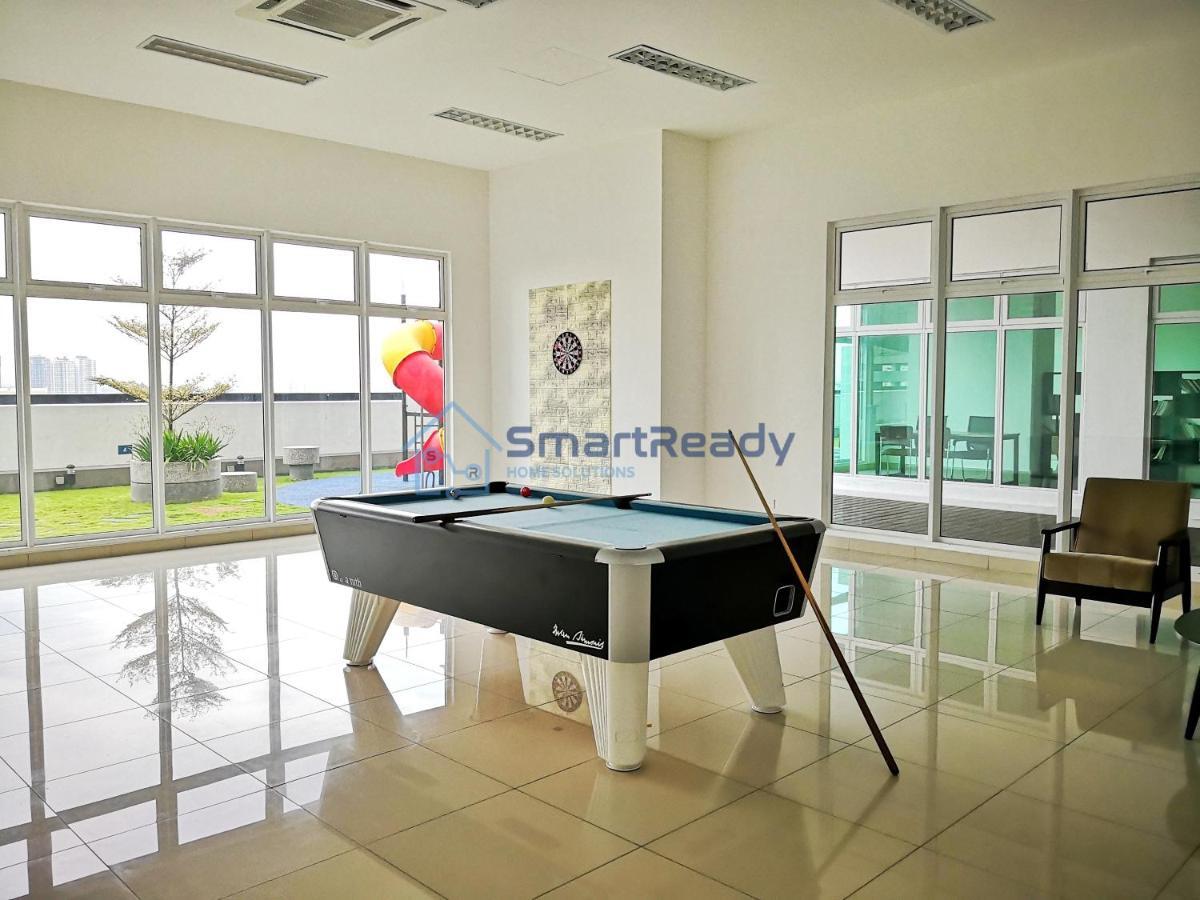 Twin Galaxy Suites By Sr Home Τζόχορ Μπάχρου Εξωτερικό φωτογραφία